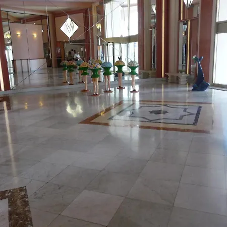 Palais Miramar 65 Bd De La Croisette Cannes Exterior photo