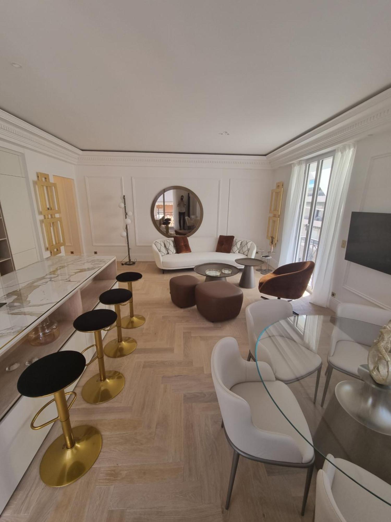 Appartement Palais Miramar 65 Bd De La Croisette