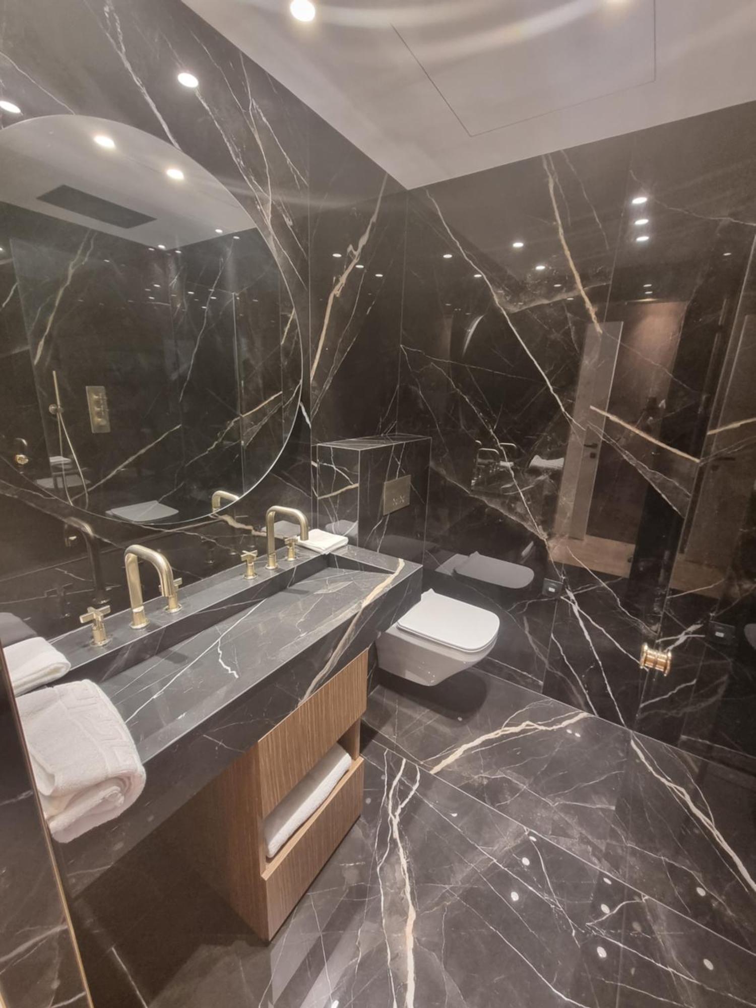 Palais Miramar 65 Bd De La Croisette Appartement *